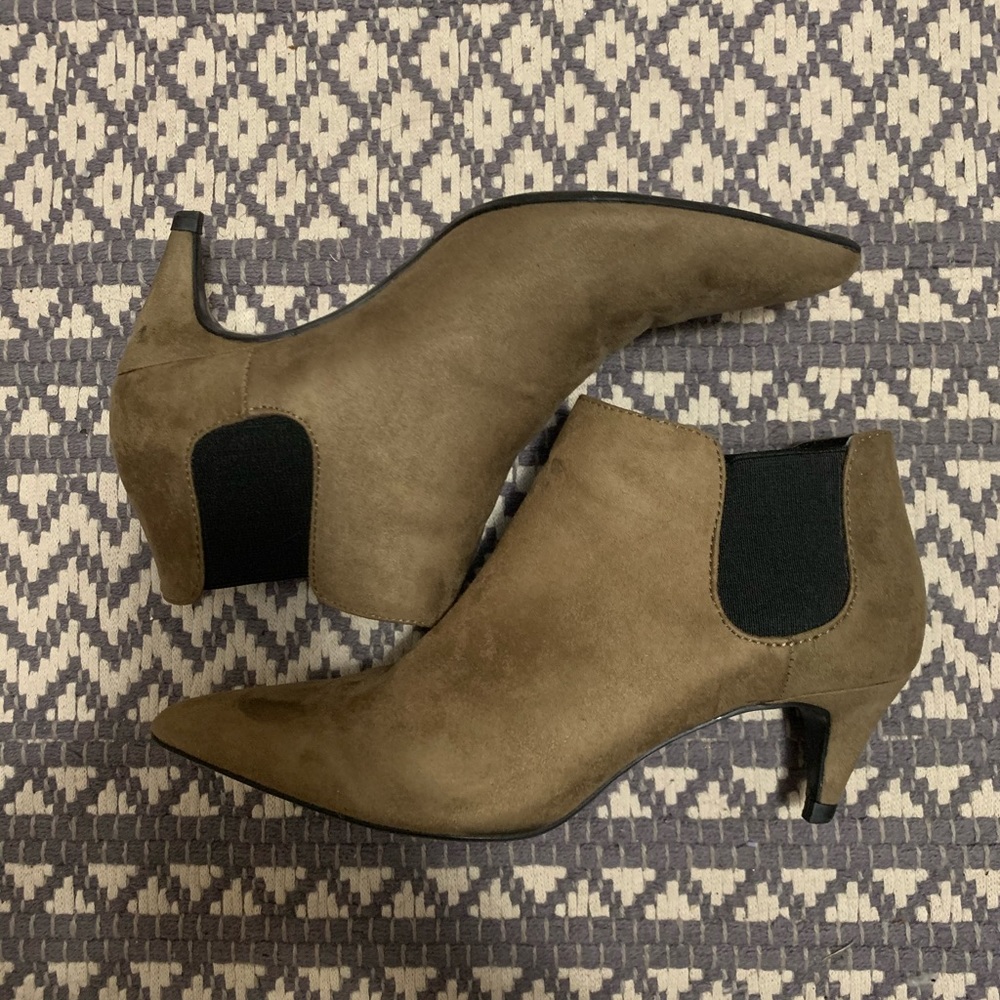 Suede Zara booties with short heal